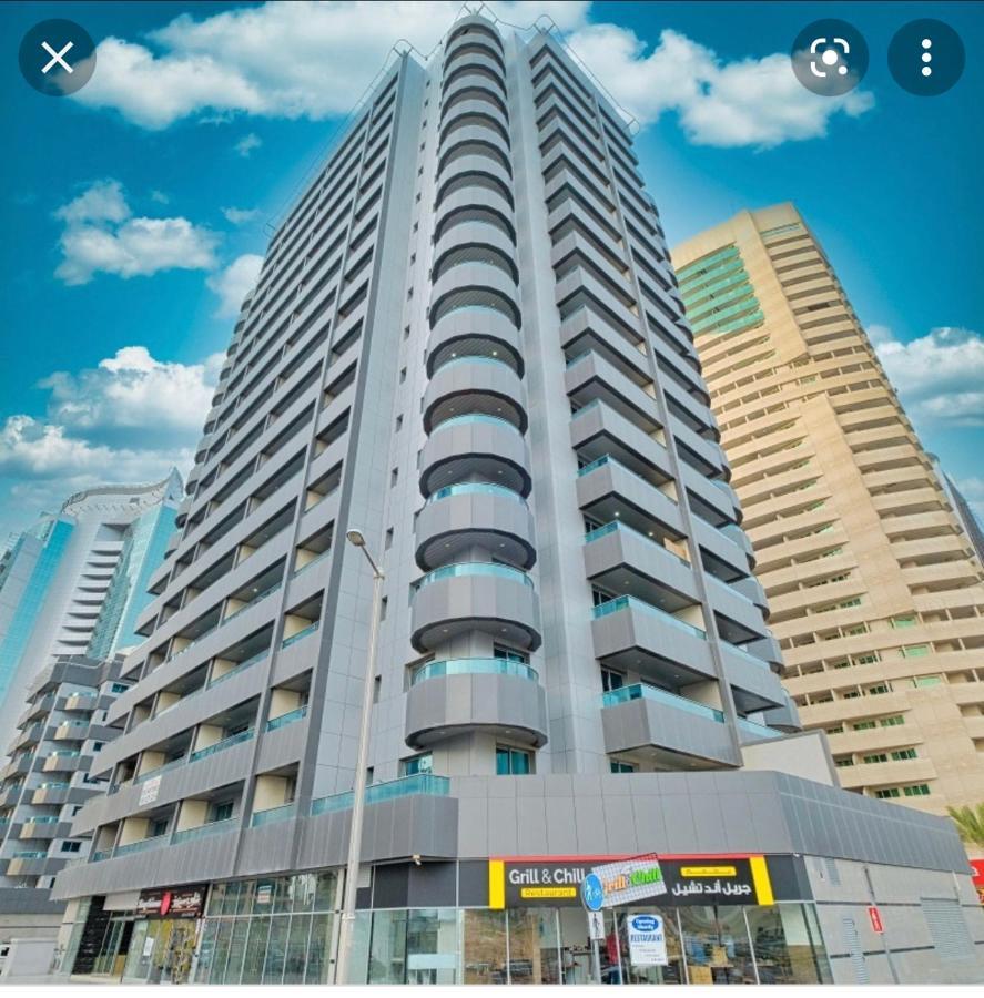 Private Gorgeous Room With Marina View With Shared Kitchen In Shared Apartment Dubai Esterno foto
