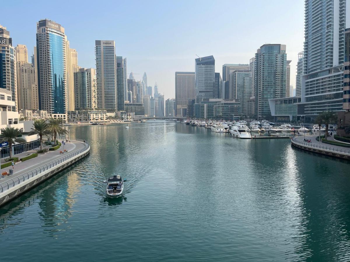 Private Gorgeous Room With Marina View With Shared Kitchen In Shared Apartment Dubai Esterno foto